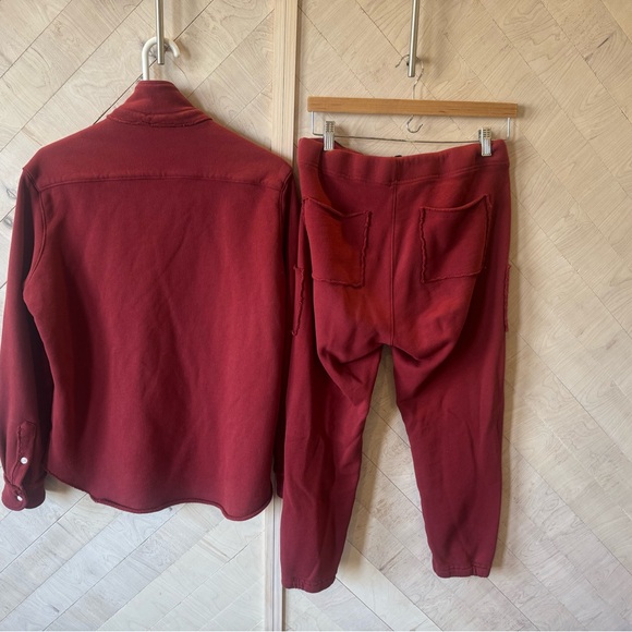 Frank & Eileen Triple Fleece Eileen in Cranberry with Eamon Joggers Size Small - Picture 3 of 8